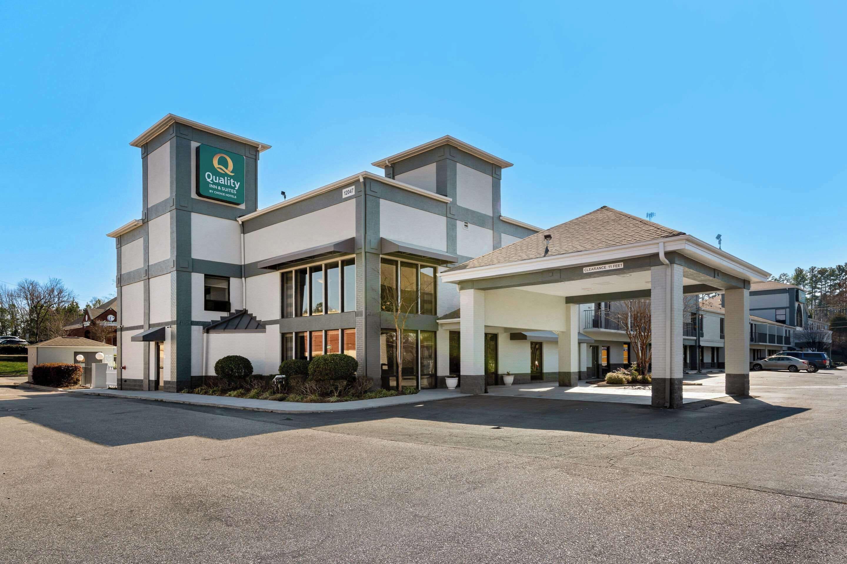 15 Smart Quality Inn Hotels in the South Worth Booking